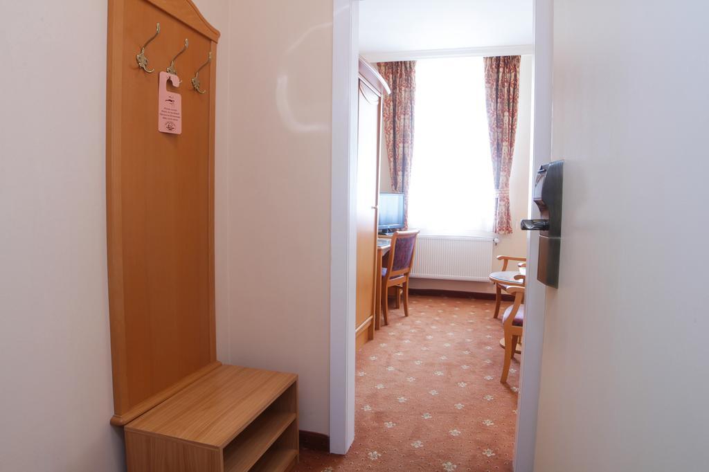 Pavlov Hotel 4*